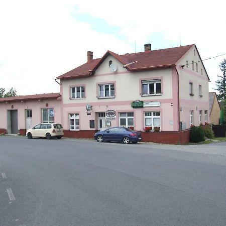 Hostinec Na Navsi Javornik  Exterior photo